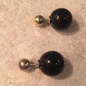 Reversible Black & Gold Ball Shaped Earrings